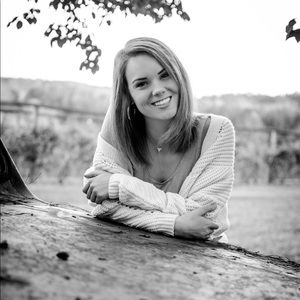 Meet your Posher, Logan